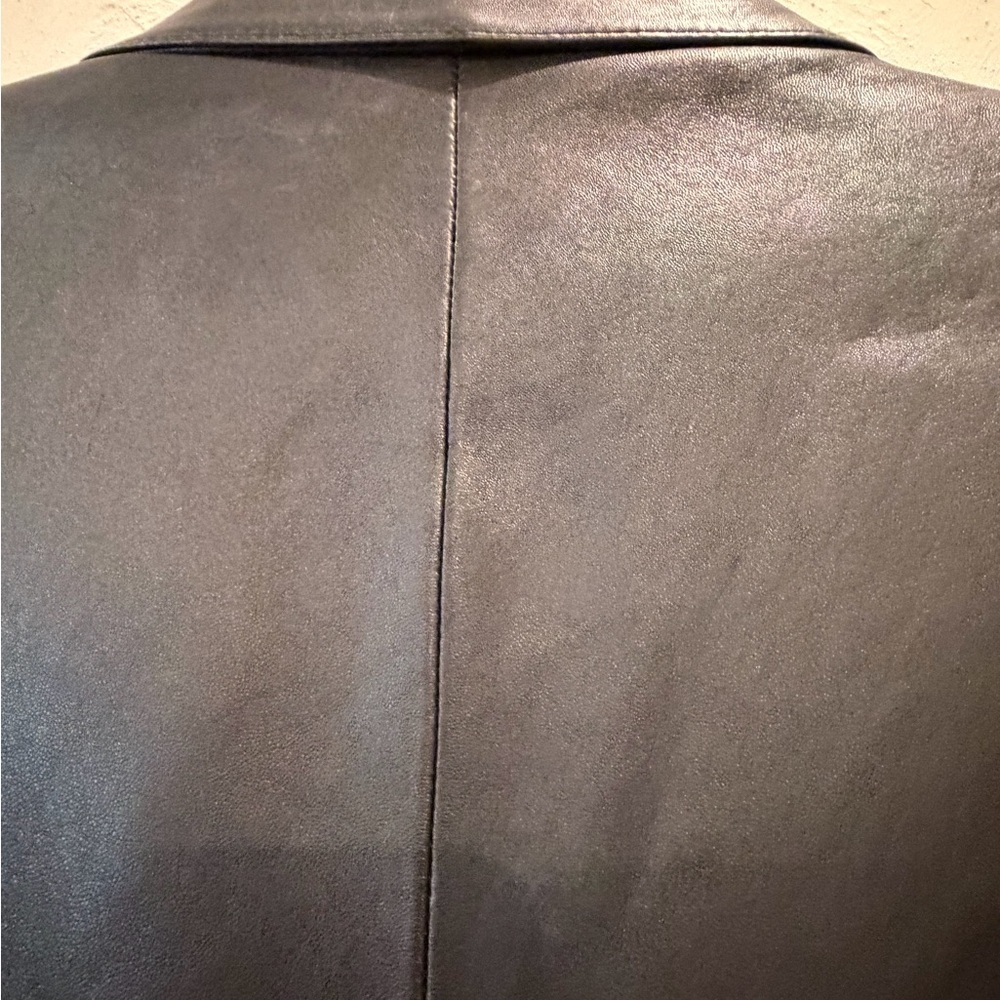 Preston & York Black Leather Women's Jacket
Vintage blazer - Picture 10 of 16